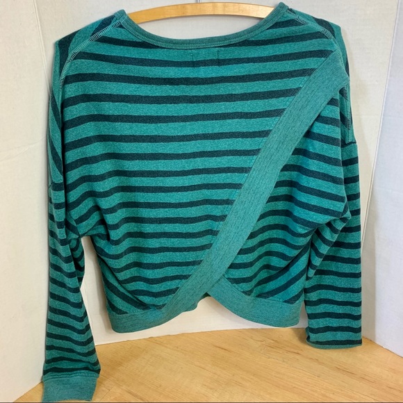 •SUNDRY• Anthro Teal Forever Split Back Sweatshirt - Picture 5 of 9